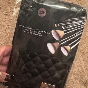 IT Cosmetics Makeup Brush Set for Face and Eye